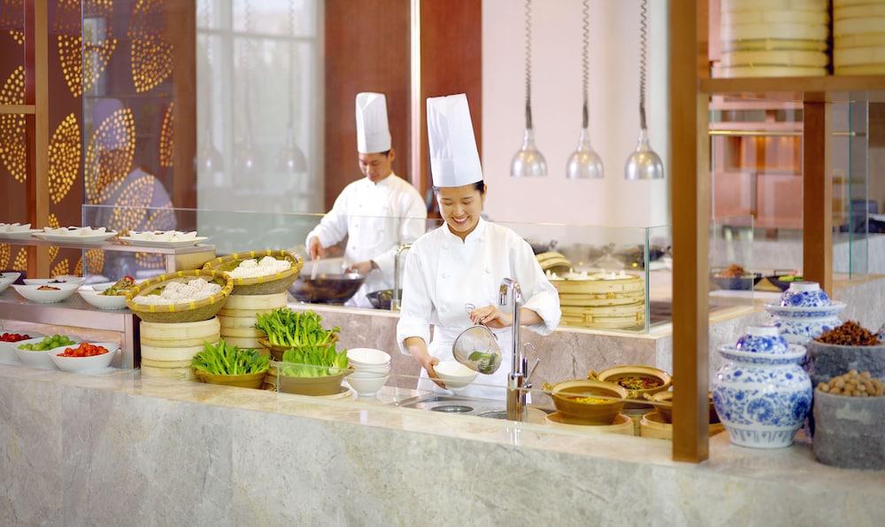 Hyatt Regency Tianjin East Hotel Kültér fotó